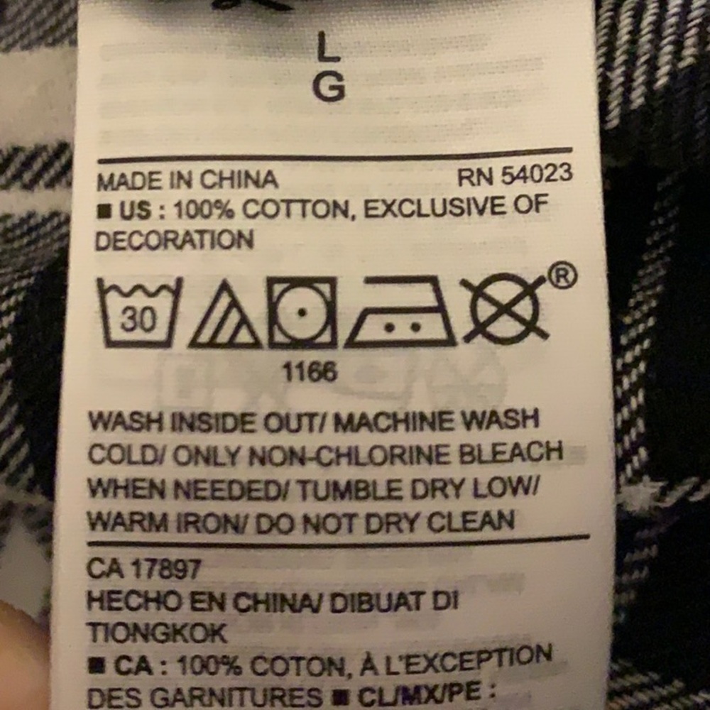 Old Navy Pajama Shorts - Size: L - Picture 6 of 6